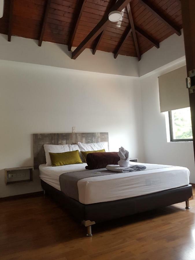 Hotel Porton Colonial Medellín Eksteriør billede