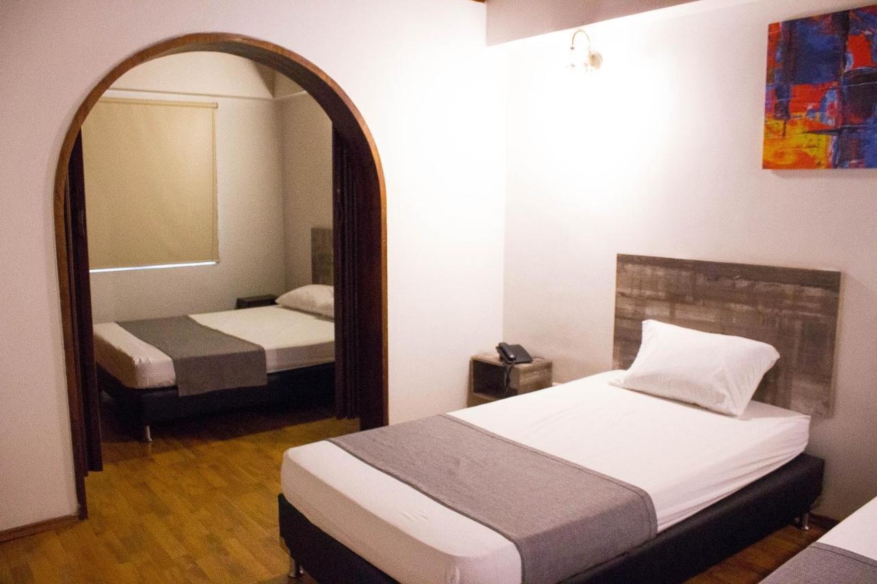 Hotel Porton Colonial Medellín Eksteriør billede