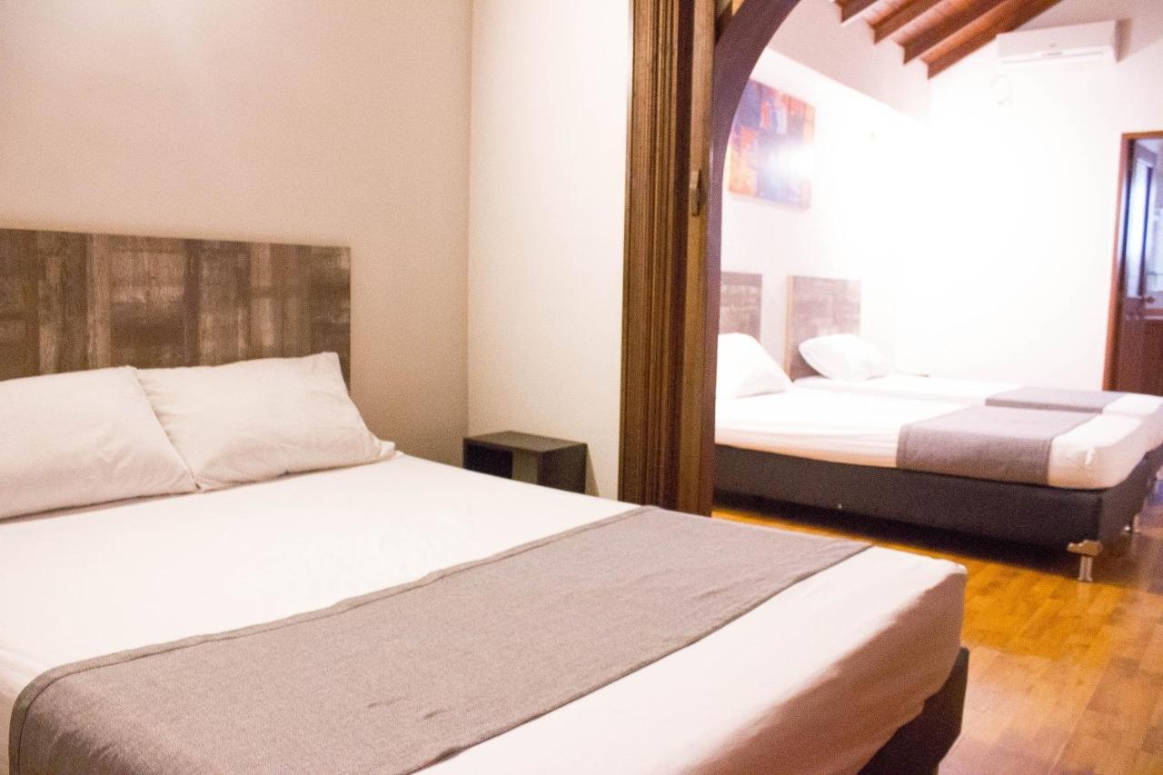 Hotel Porton Colonial Medellín Eksteriør billede